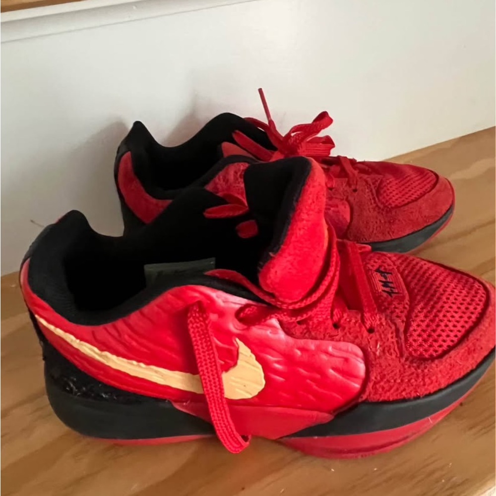 Nike Red Kids Sneakers with Gold Swoosh